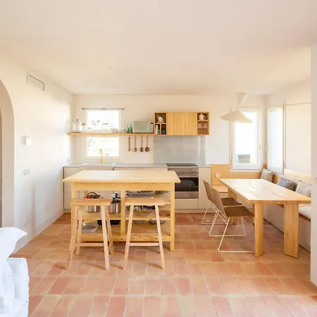 Jove Apartment